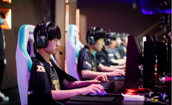 中做出微调 中做出微调