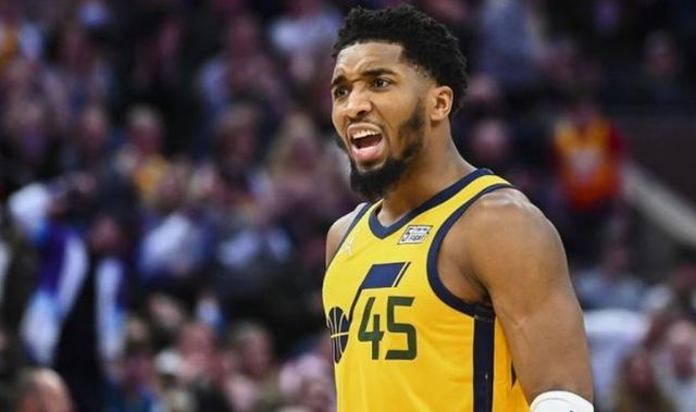 应速度使他 应速度使他