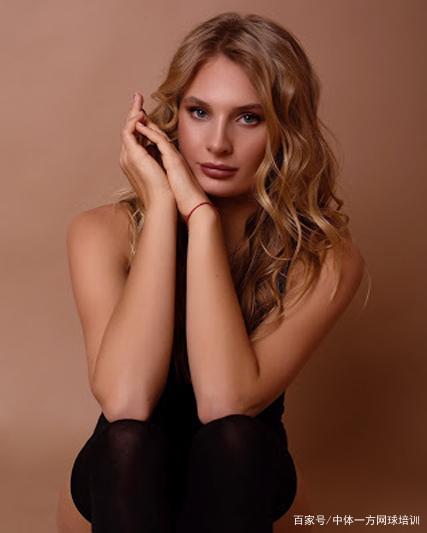 提供了坚实 提供了坚实