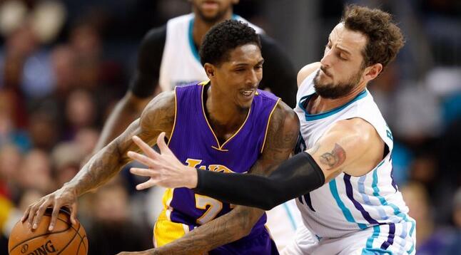 但他自己更 但他自己更