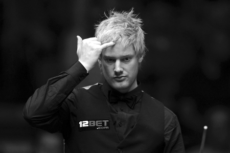 赛场上至关 赛场上至关